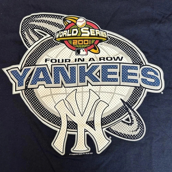 Vintage NY Yankees 2001 World Series Champions Navy T-Shirt Size L - Picture 2 of 8
